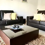 Apartamento Sao Martinho Do Porto Beach Apartment São Martinho do Porto