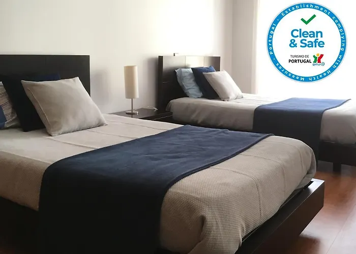 Sao Martinho Do Porto Beach Apartment *