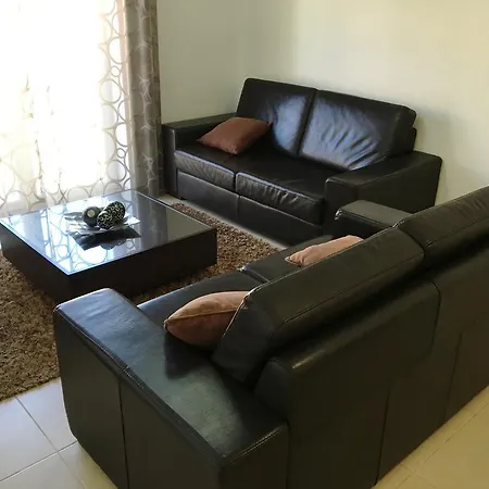 Sao Martinho Do Porto Beach Apartment Сан-Мартинью-ду-Порту